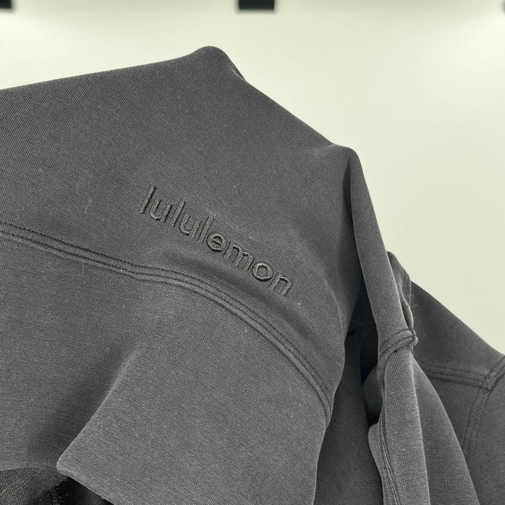Lululemon Get Centered gray Softstreme Cut Out Hoodie - Picture 4 of 5